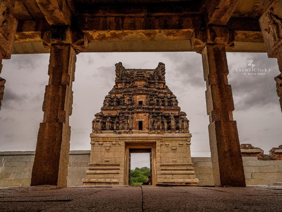 Vaibhav Home Stay Hampi Ngoại thất bức ảnh
