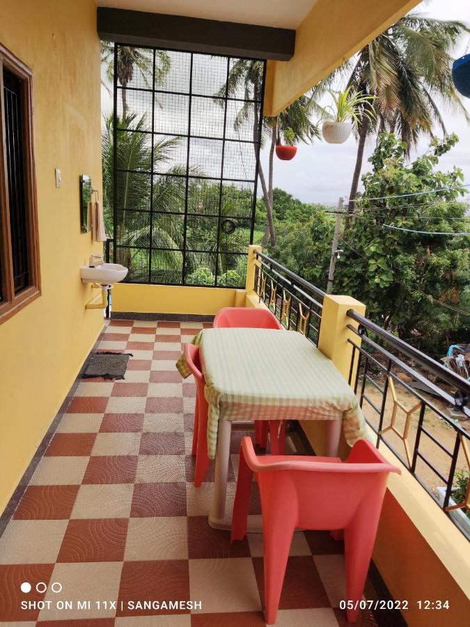 Vaibhav Home Stay Hampi Ngoại thất bức ảnh