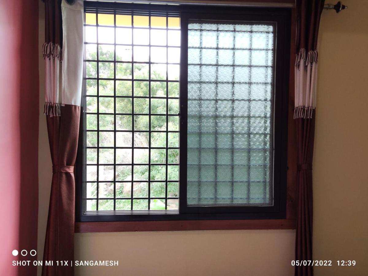 Vaibhav Home Stay Hampi Ngoại thất bức ảnh