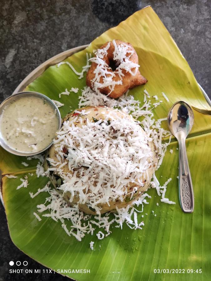 Vaibhav Home Stay Hampi Ngoại thất bức ảnh