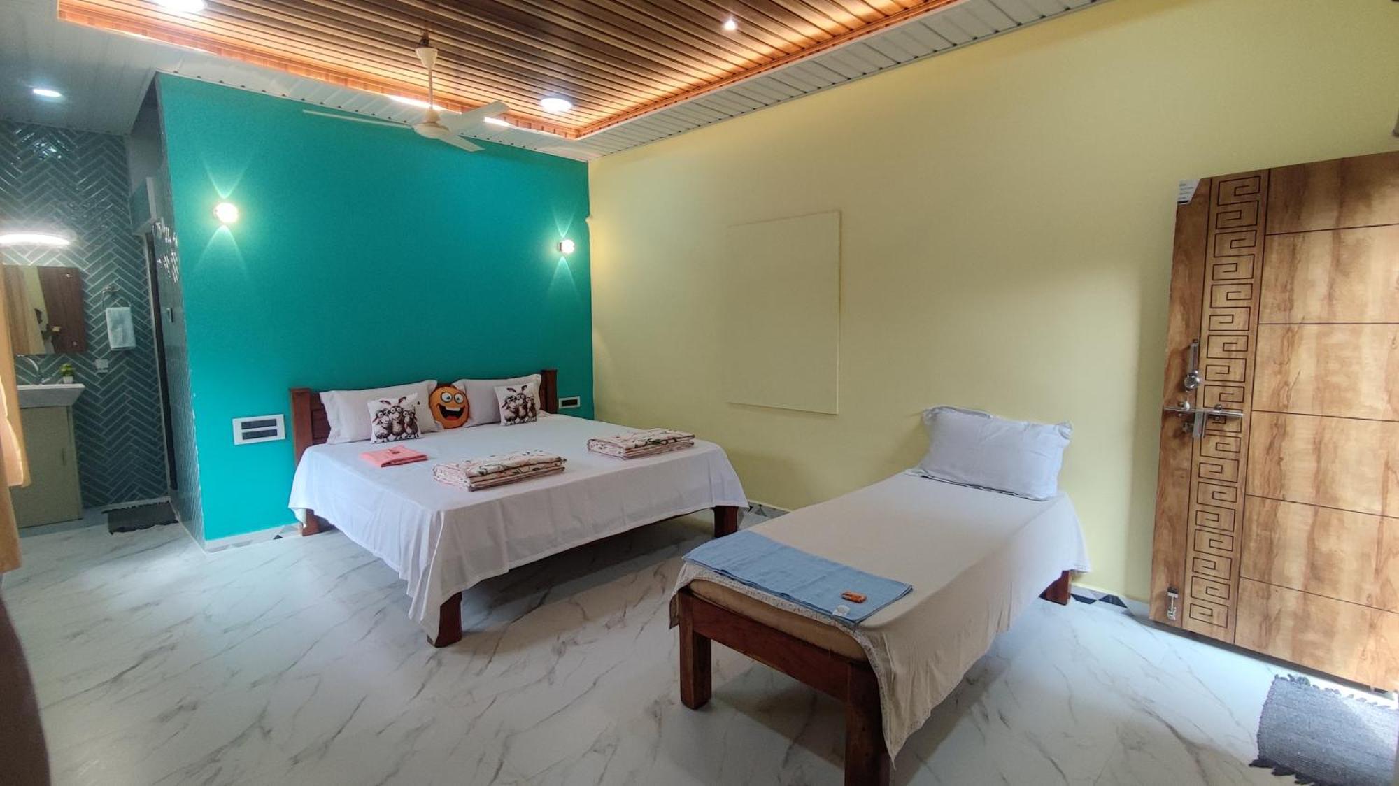 Vaibhav Home Stay Hampi Ngoại thất bức ảnh