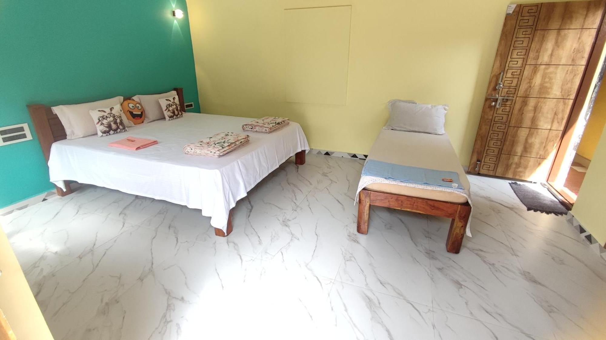 Vaibhav Home Stay Hampi Phòng bức ảnh